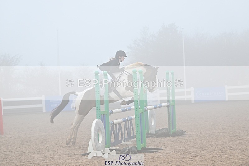 250208-122025-00525 - Cls 9 Pony Newcomers and 1m