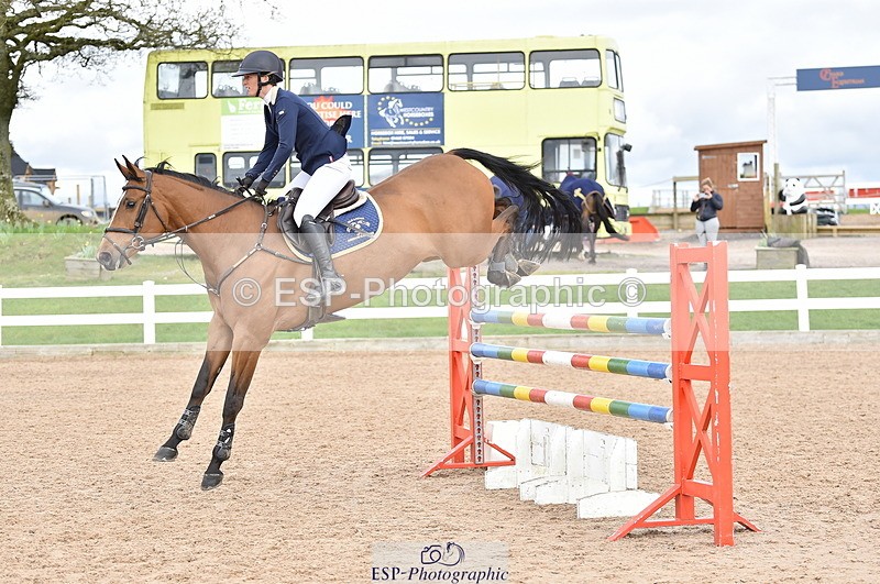 240403A-154146-01025 - Cls 5 Foxhunter and 1.20m Open