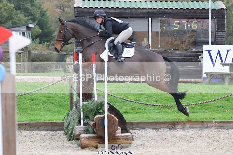 231118-133947-01944 - Cls 3 90cm