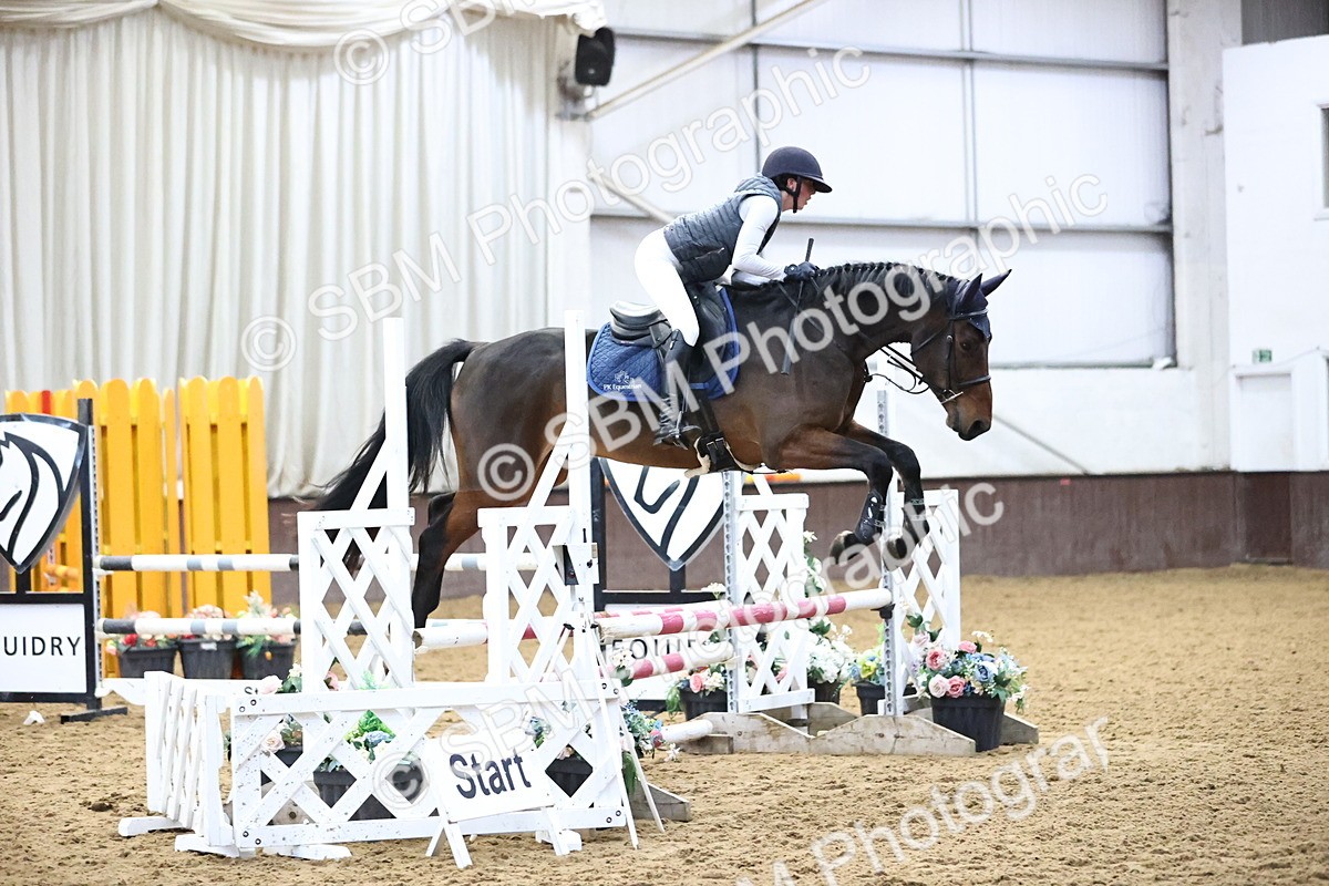 SBM_002412 - Class 8 - Clear Round 80cm