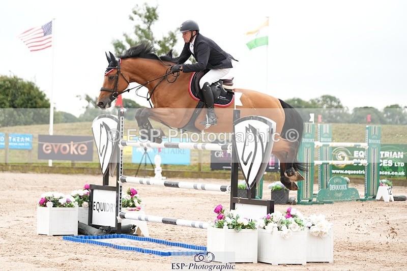 250718-120212-10194 - Cls 2, 3 Star Small Tour Break til End