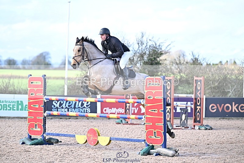260204A-135730-00412 - Cls 5 Foxhunter and 1.20m