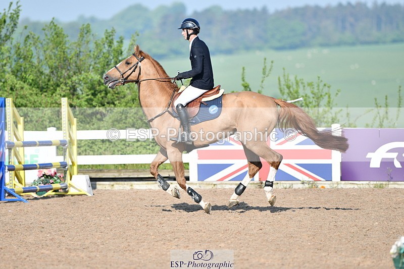 240512A-083716-16910 - Cls 39 British Novice and 90cm Open