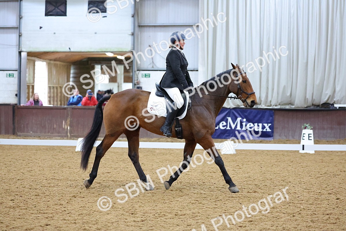 SBM_001038 - Novice