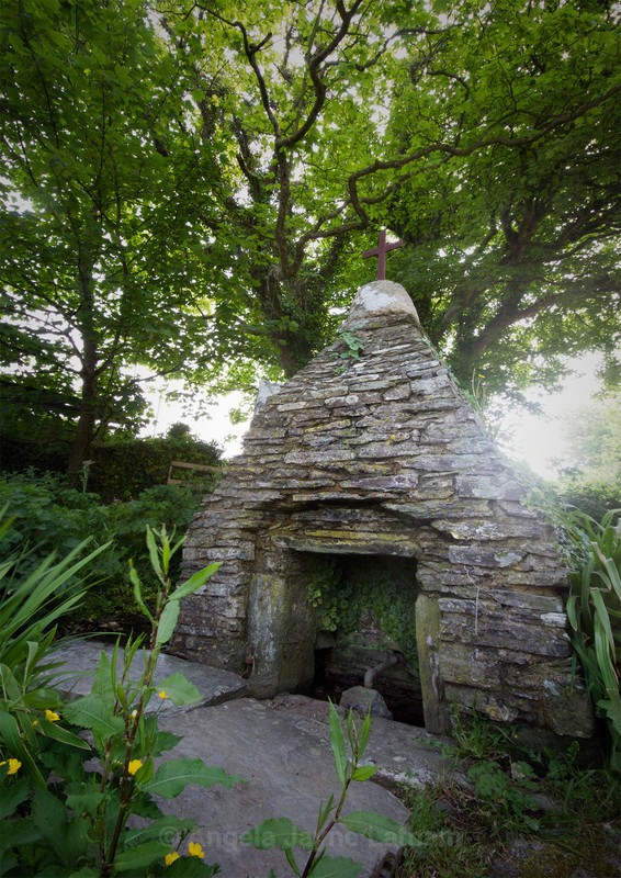 St.Piran's Well - Holy Wells and Sacred Springs
