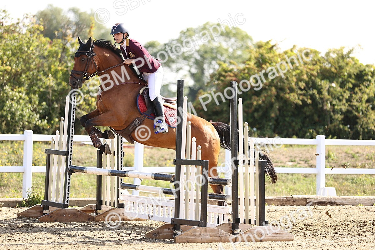 SBM_005511 - Class 8 - Clear Round