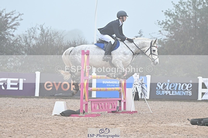 251115-123326-00991 - Cls 10 Pony Foxhunter and 1.10m Open