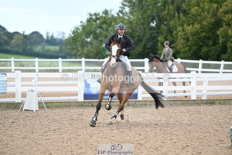 241005A-113025-03383 - SAT Cls 17 95cm Amateur Quali