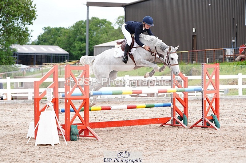 250525-115924-09326 - Cls 33 A&B Snr Disc & 1.00m Open