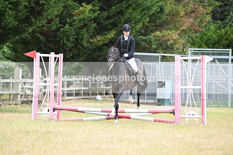 WJ6_9662 - Class 12 Minimus Jumping 45cm