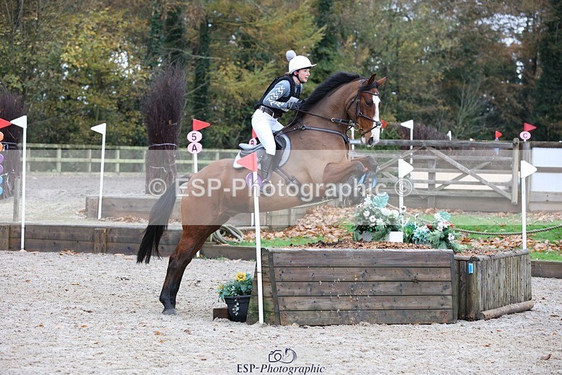 231118-120333-01430 - Cls 2 80cm 11.30 to End