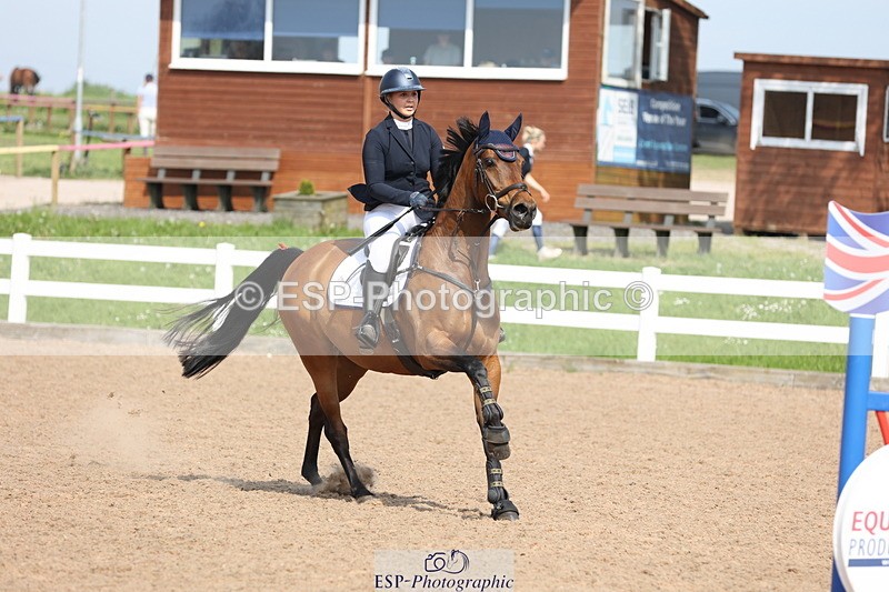 240510A-153211-08821 - Cls 18 1.10m National Am Quali and Open