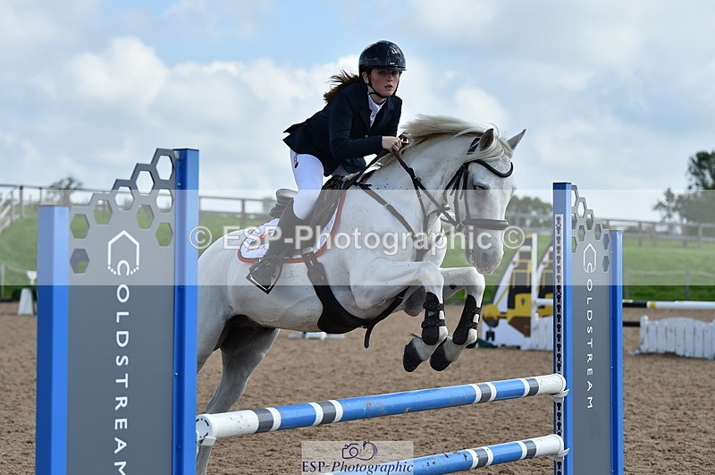 230902A-131058-01342 - Cls 3A Pony Medium 80cm