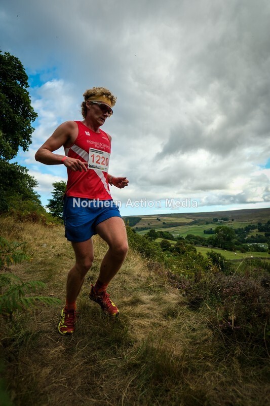 DSCF5202 - Reeth Fell race seniors