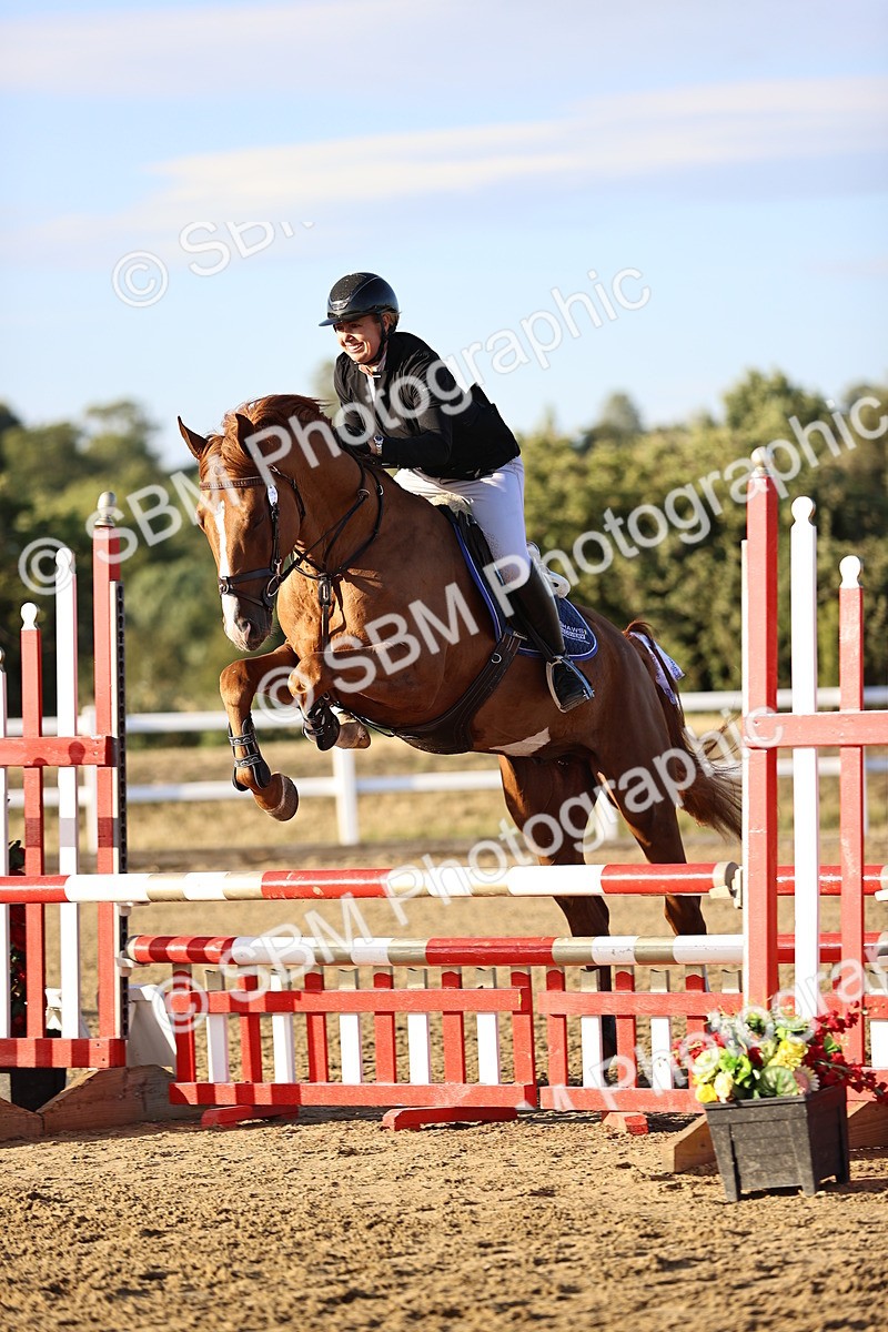 SBM_012504 - Class 12 - Senior British Novice - 90cm Open