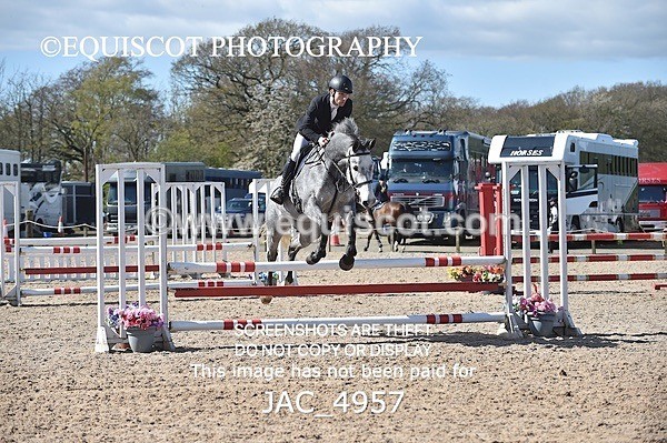 JAC_4957 - CLASS 13 SAT Senior BritiNovice/ 90cm Open