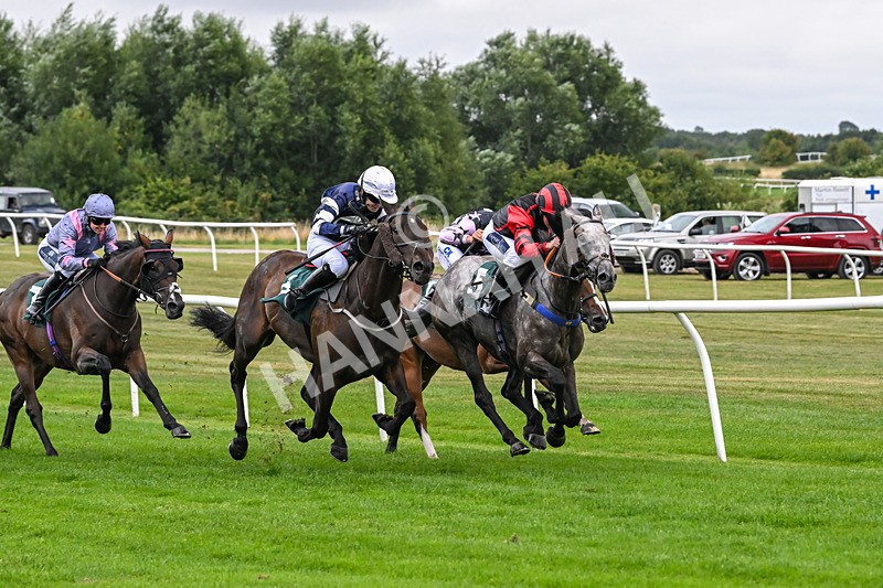 180825-Race 1-Stellarmasterpiece-8150 - Race 1