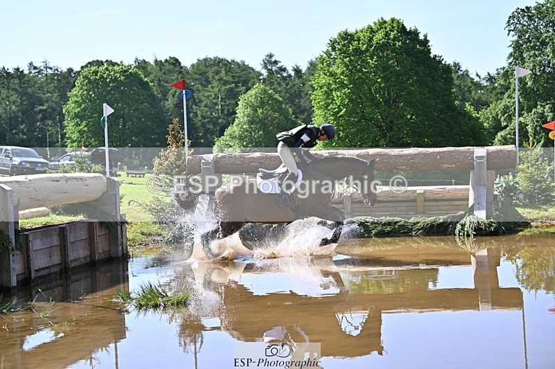 240525-093518-11698 - 302-BGS_LUX_ELECTRIC-Emily_Philp