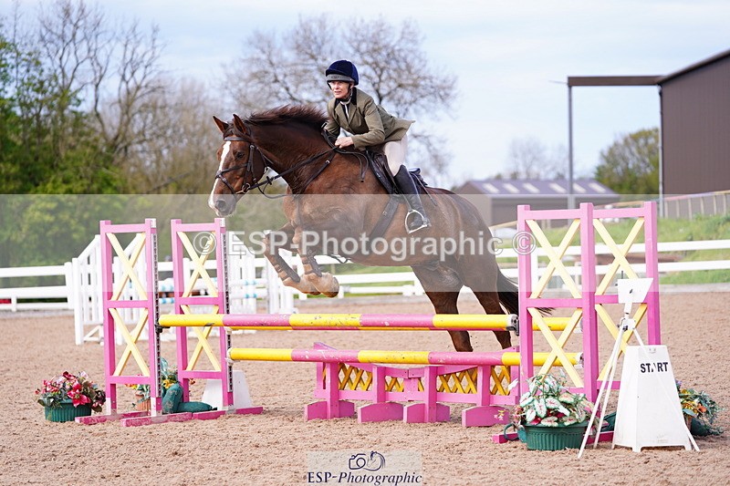 240506A-162156-10091 - Cls 23 Club 90cm