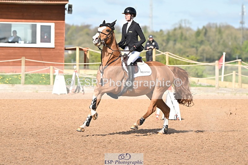 240418A-100552-01945 - Cls 1 2 Star Small Tour 1.30m