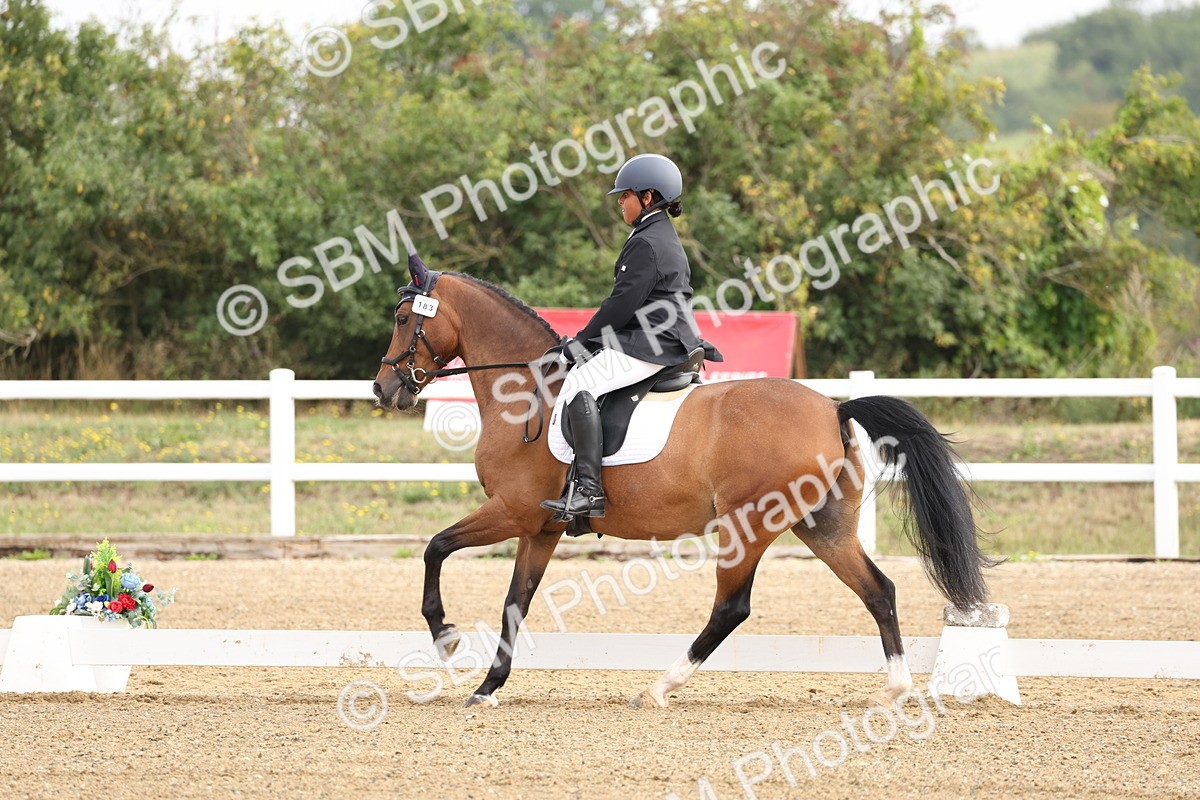 SBM_005434 - Class 6 - Novice 6 - 9.30-10.12