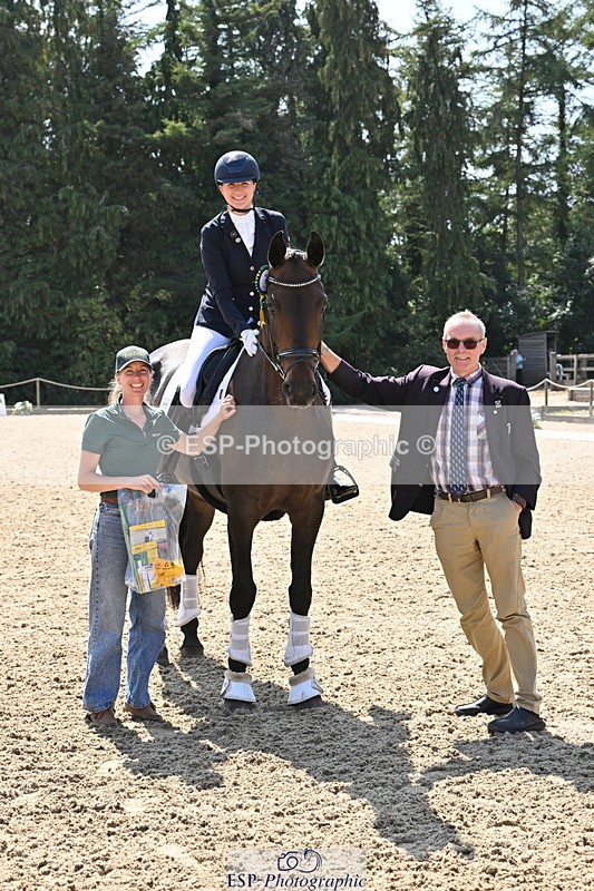 250810A-132527-06580 - Medium SILVER Presentations