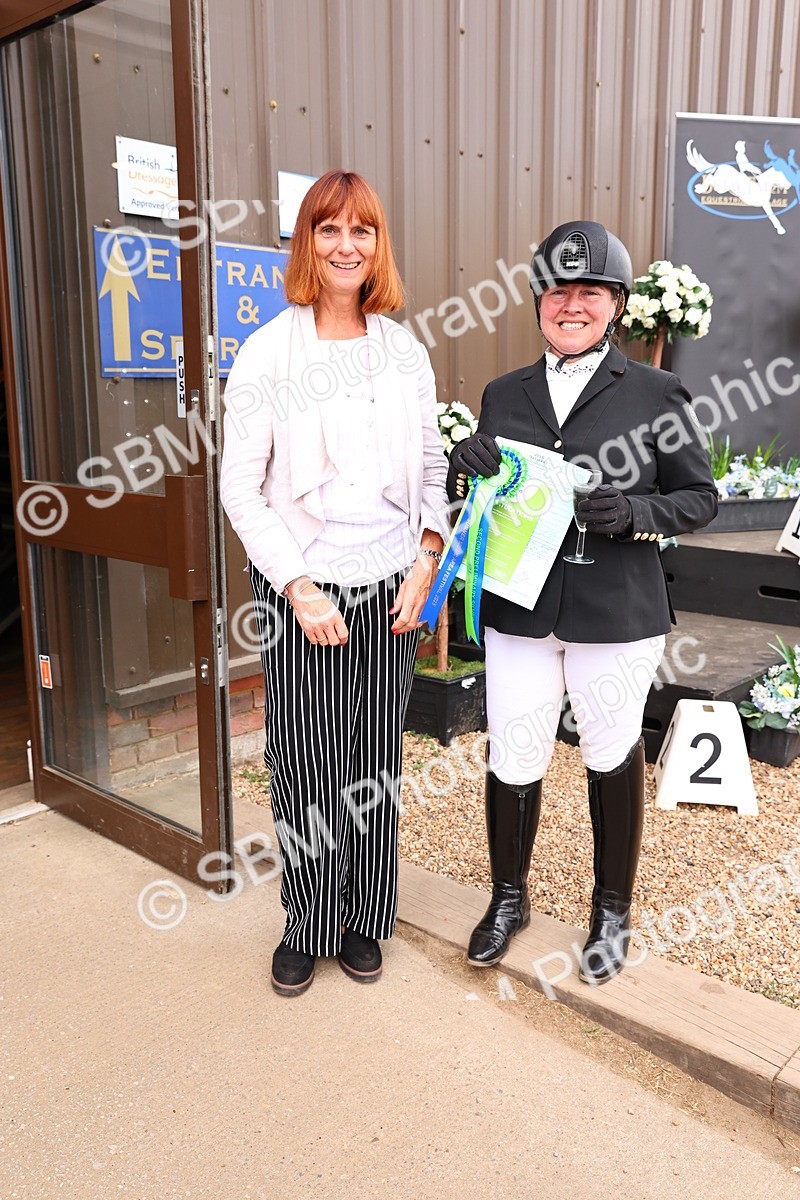 SBM_001890 - Presentations - cart