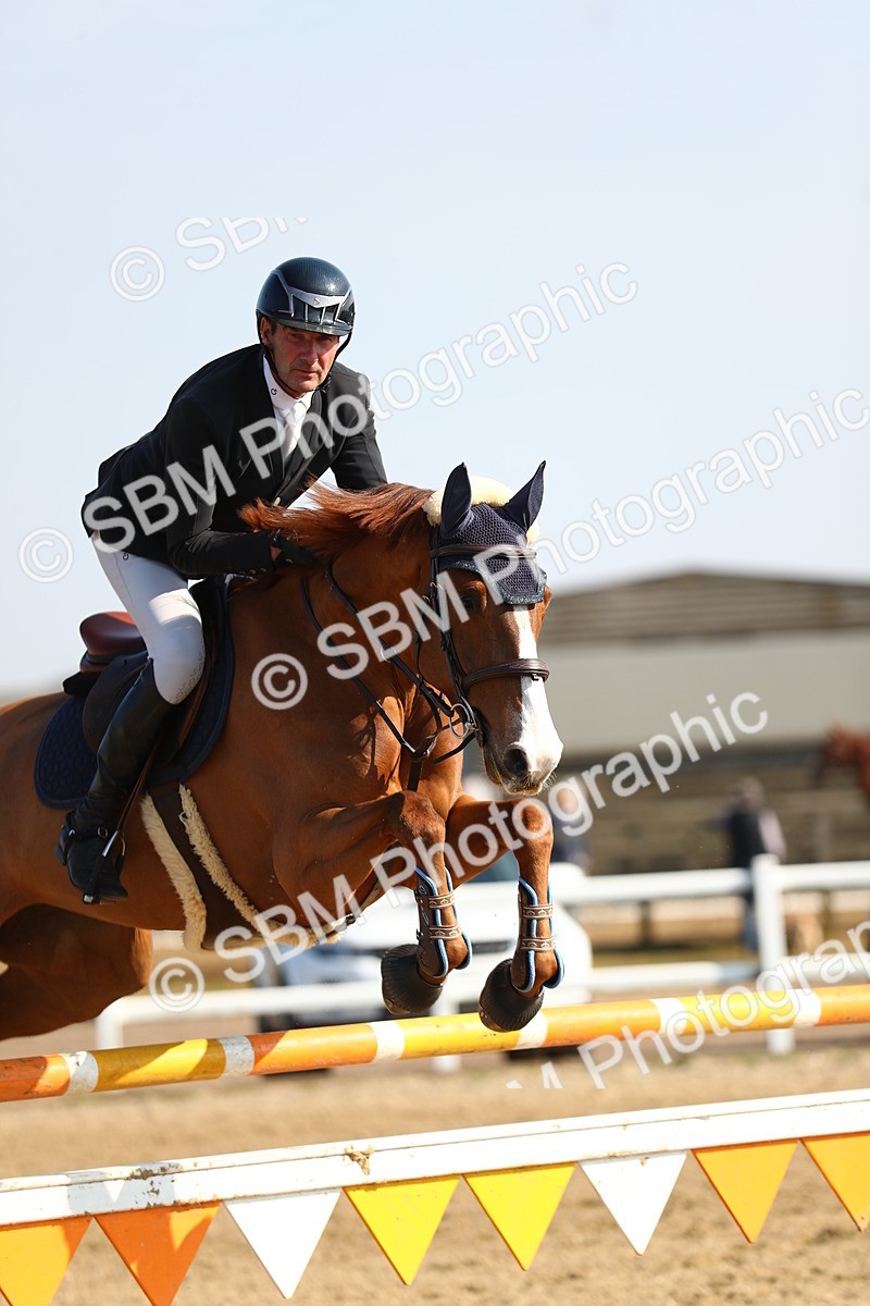 SBM_001402 - Class 5 - Senior Foxhunter - 1.20m