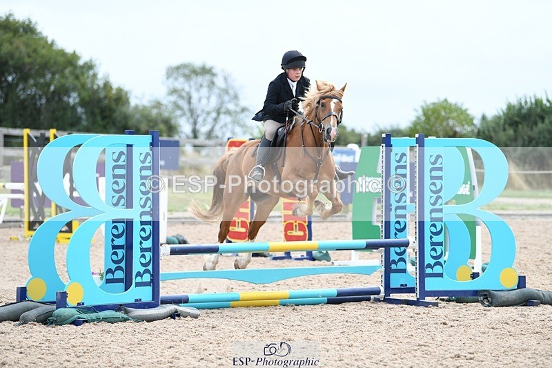 250807-130144-00944 - 70cm Round 2