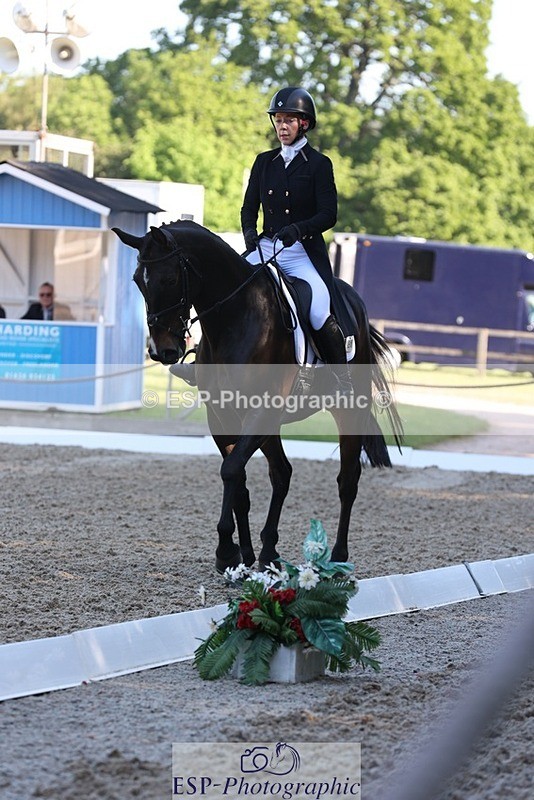 230526-090252-04988 - 351-TRINITY_CAVALIER-Henrietta_Horsley-gubbins-WEDTrotUp+DR
