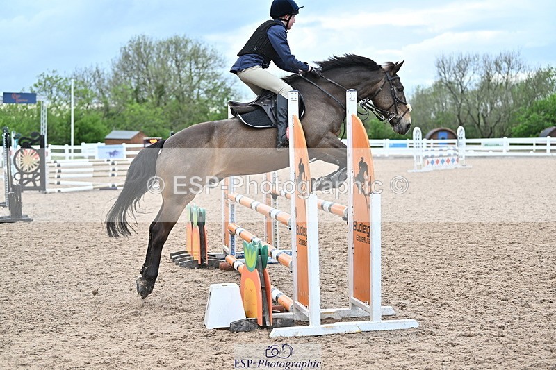 240514A-194457-00651 - 90cm