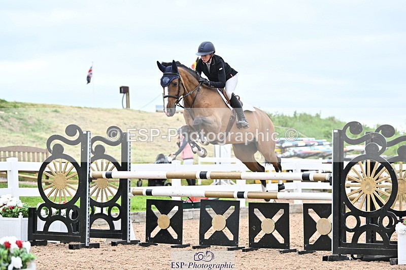 240523A-101352-01475 - Cls 1 Snr 1.05m and 1.10m