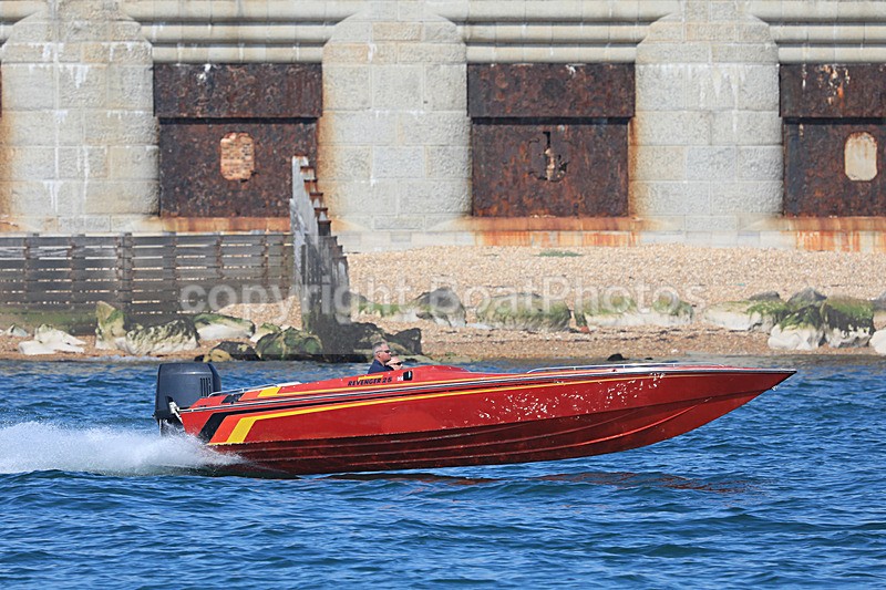 190825 RED REVENGER 25 1Y3A1255 - Motorboats - Open