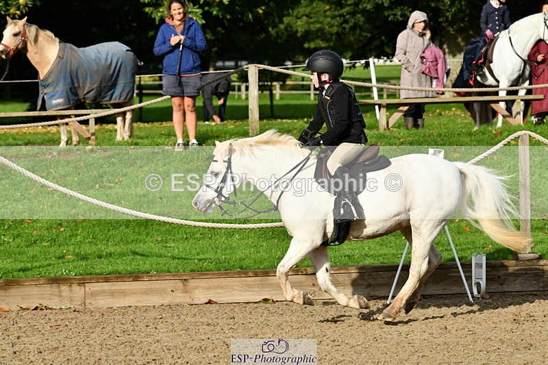 251004A-095040-00271 - Classes 1-2-3 40cm