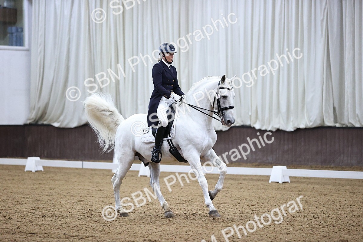 SBM_001366 - Class 21 -23 - FEI INT1-GP-Junior-Junior fsm