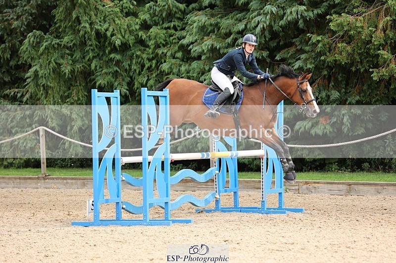 240817-111814-00913 - 03A Snr Disc