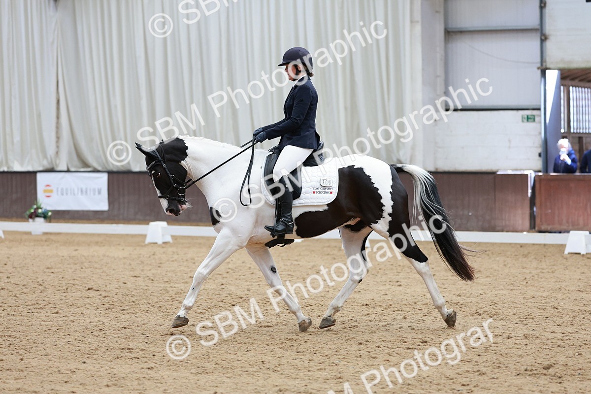 SBM_009167 - Class 6b - Novice 6 - 11.02-12.19