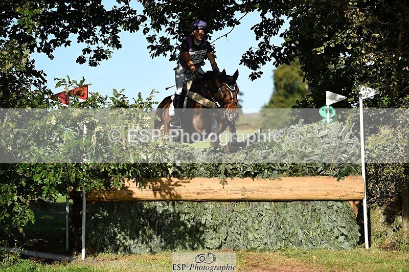 231022-103304-25478 - 225-DHI.ROCKETMAN-Emily.King-XC