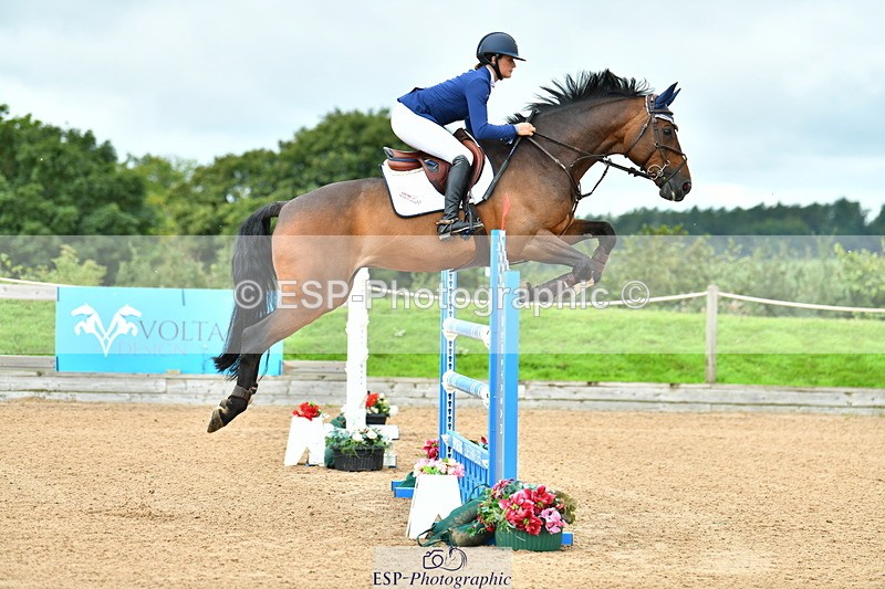 230723A-100330-10753 - Cls 4, 2 Star Small 1.30m