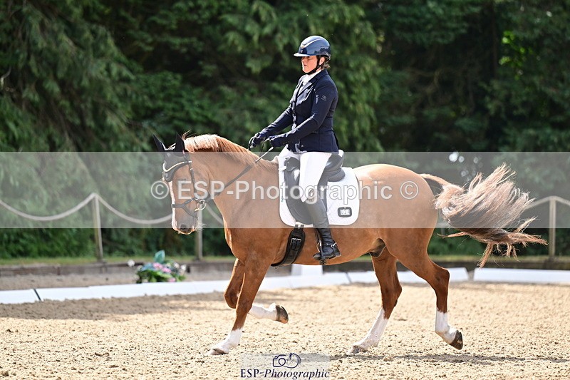 260802A-105745-05632 - Novice Silver break - break