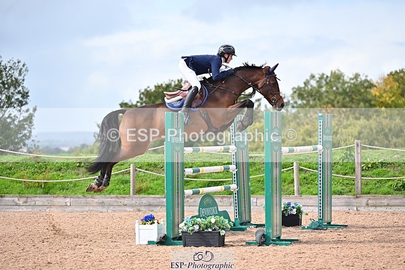250912-120216-04172 - Cls 18 National 1.30m Open