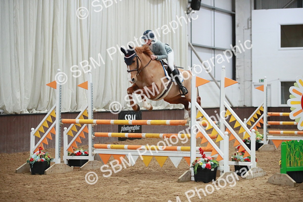 SBM_000896 - Class 4 - Senior Newcomers - 1.10m Open