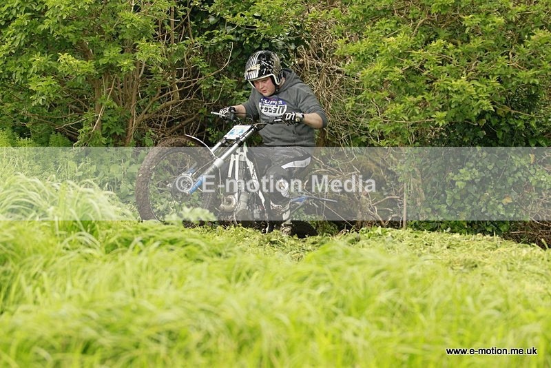 TR 060512-017 - Petit Bot - 06/05/12