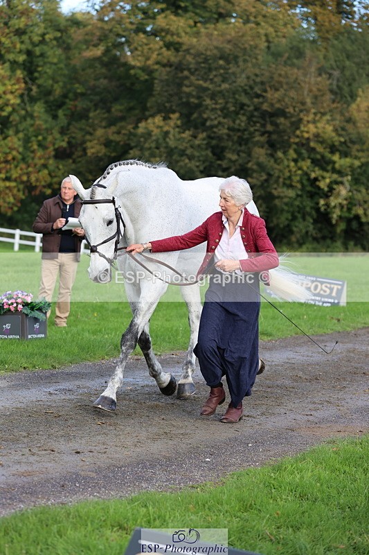 251026A-102330-22948 - F-422-Jane.Rogers