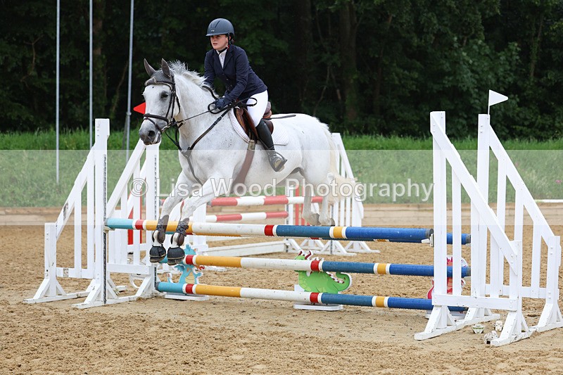 3E7A5437 - Class 4: Senior British Novice/90cm open