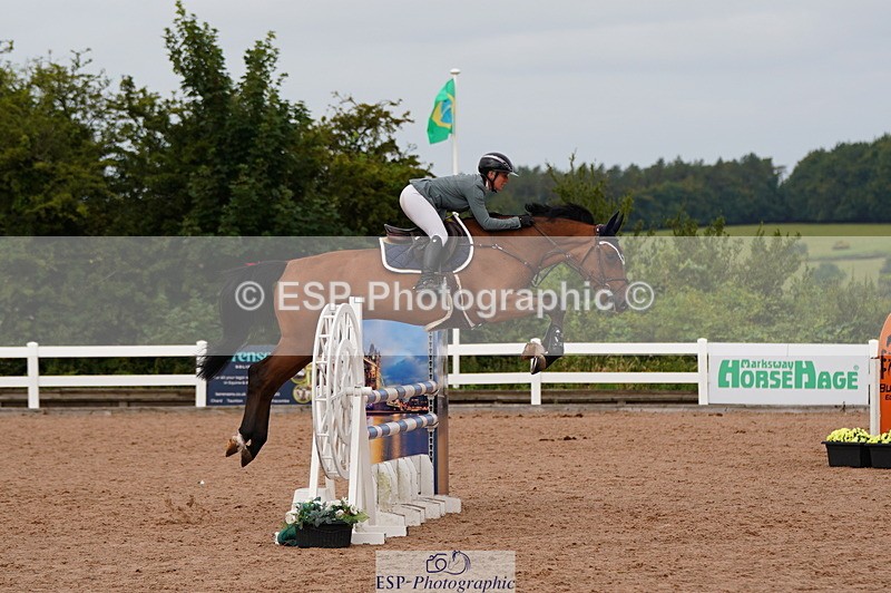 240803A-104120-06975 - Cls 35 Snr Discovery and 1m Open