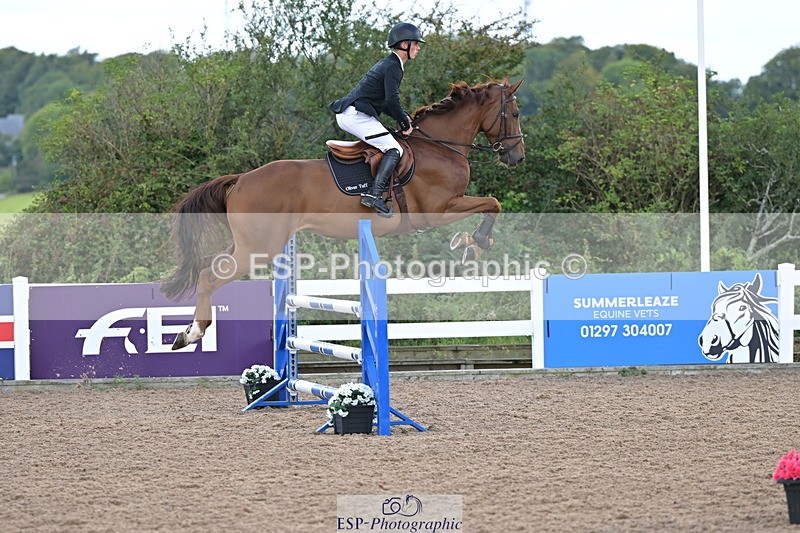 240912A-105657-01057 - Cls 9 Snr Discovery and 1m Open