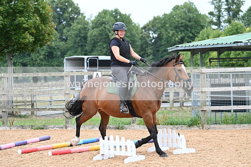 WJ7_8551 - Poles 11:00am