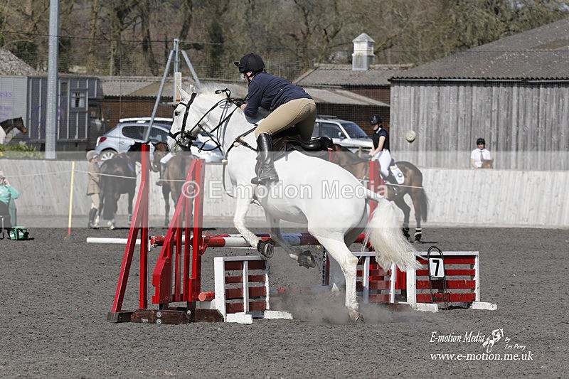 _EST1186 - Bourne Valley Riding Club Winter Showjumping 27/03/22