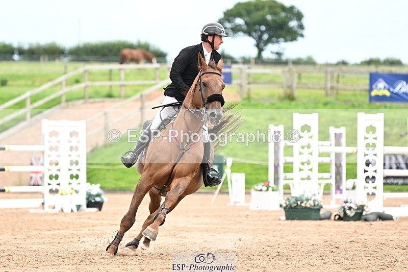 240802A-163604-05575 - Cls 19 National 1.30m Open